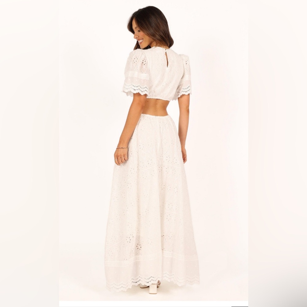 NWT Petal & Pup Merletto White Maxi Dress - Picture 2 of 10
